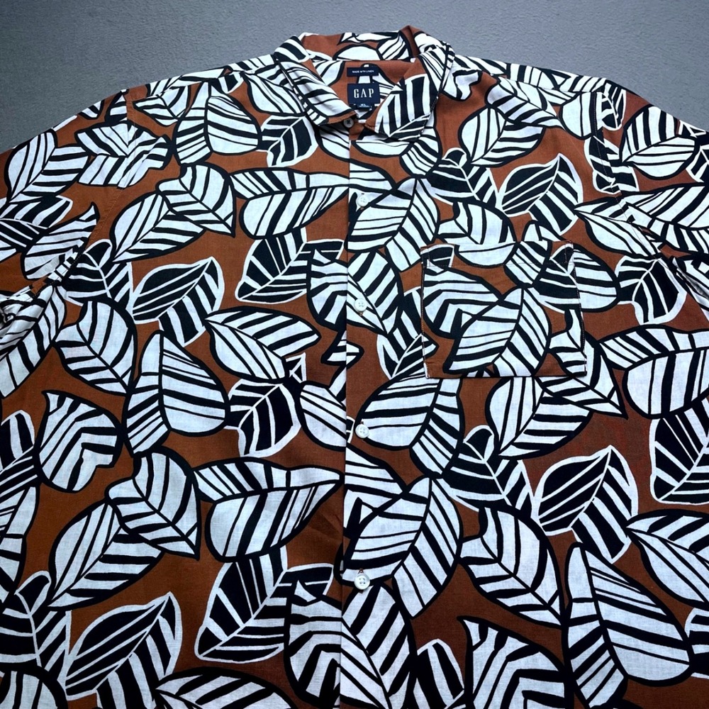 Gap Linen Cotton Leaf Print Shirt Mens XL Brown Black White Short Sleeve aloha